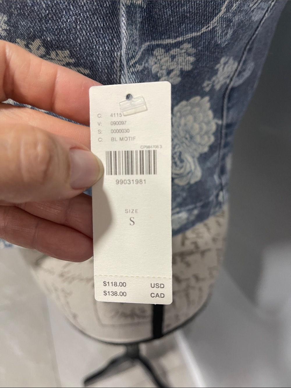 Anthropologie (Pilcro)Floral Denim Vest with White Rose Print - Picture 2 of 4